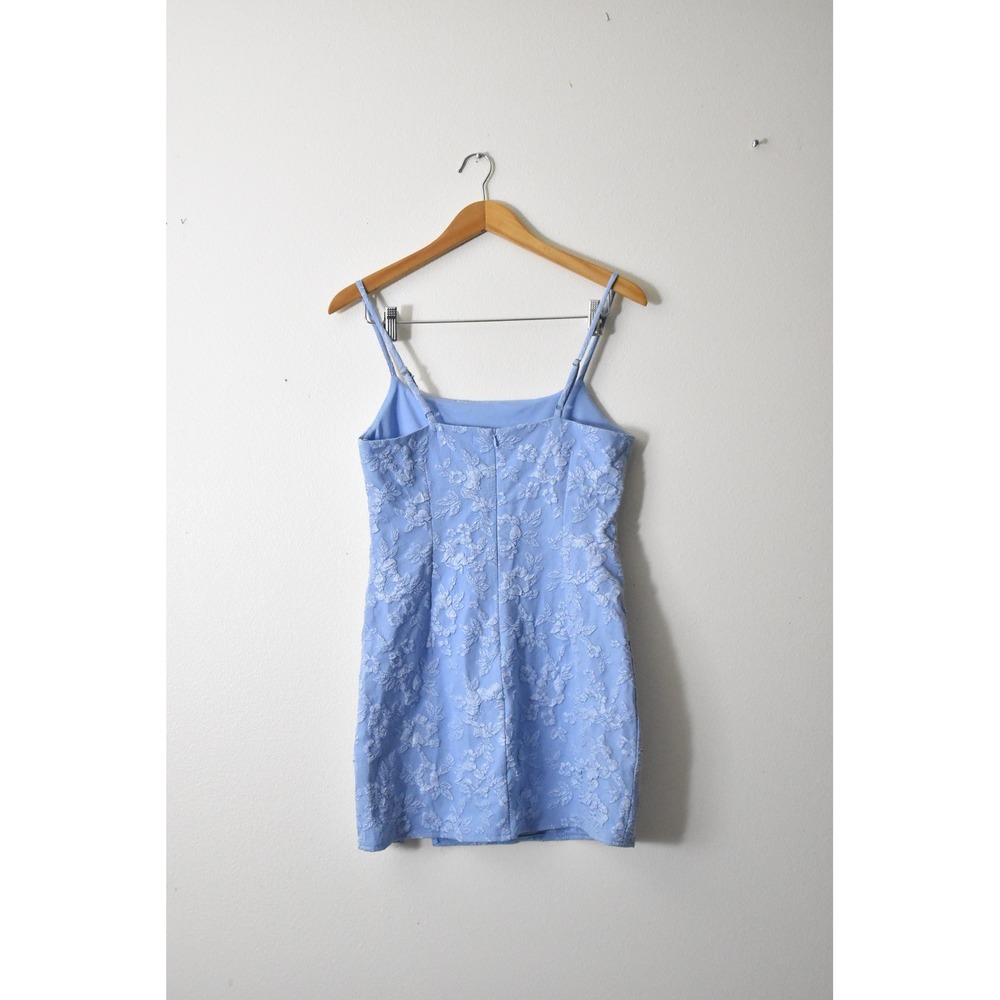 Live To Be Spoiled Mini Dress Women Large Blue NEW Floral Lace Adjustable Straps - Picture 4 of 7